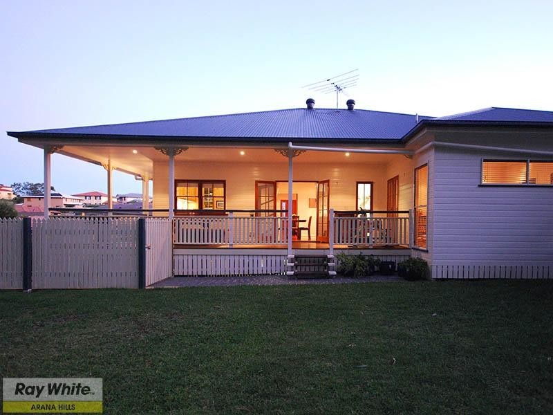 7 Bunyaville Close, Arana Hills QLD 4054
