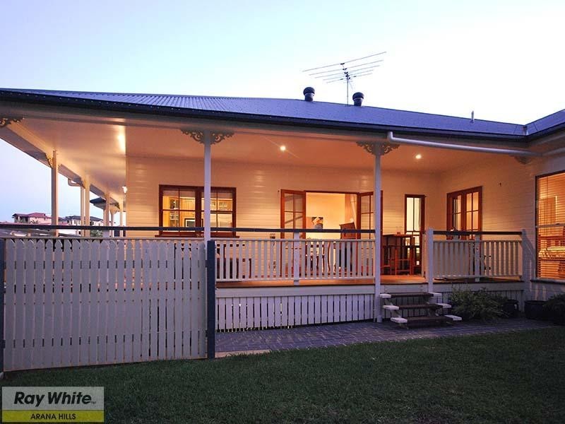 7 Bunyaville Close, Arana Hills QLD 4054