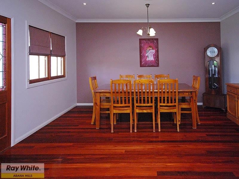 7 Bunyaville Close, Arana Hills QLD 4054