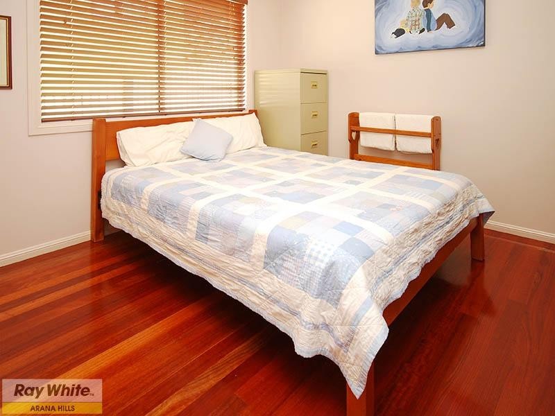 7 Bunyaville Close, Arana Hills QLD 4054