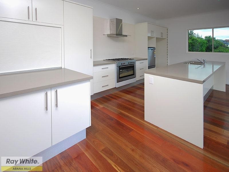 30 Woodtop Court, Ferny Hills QLD 4055