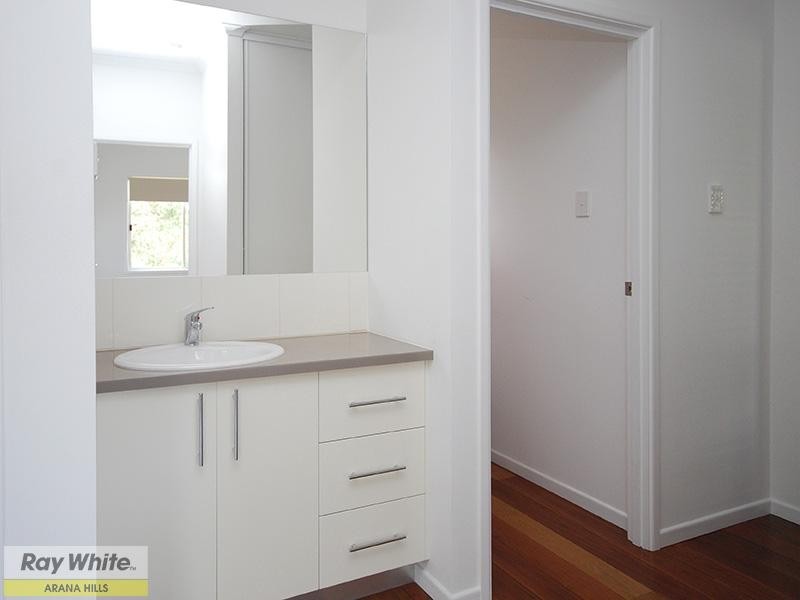 30 Woodtop Court, Ferny Hills QLD 4055