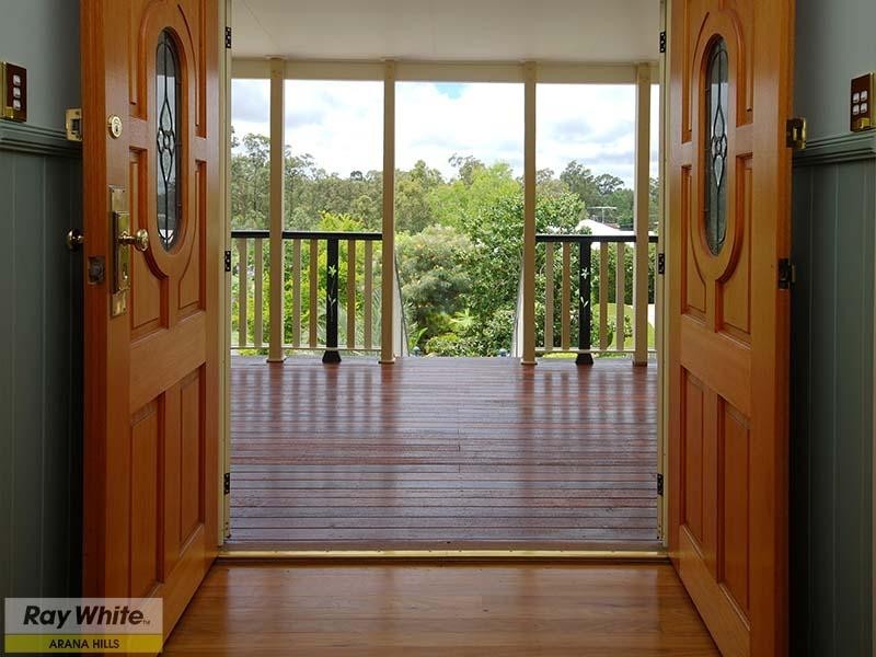 13 Woodrow Court, Ferny Hills QLD 4055