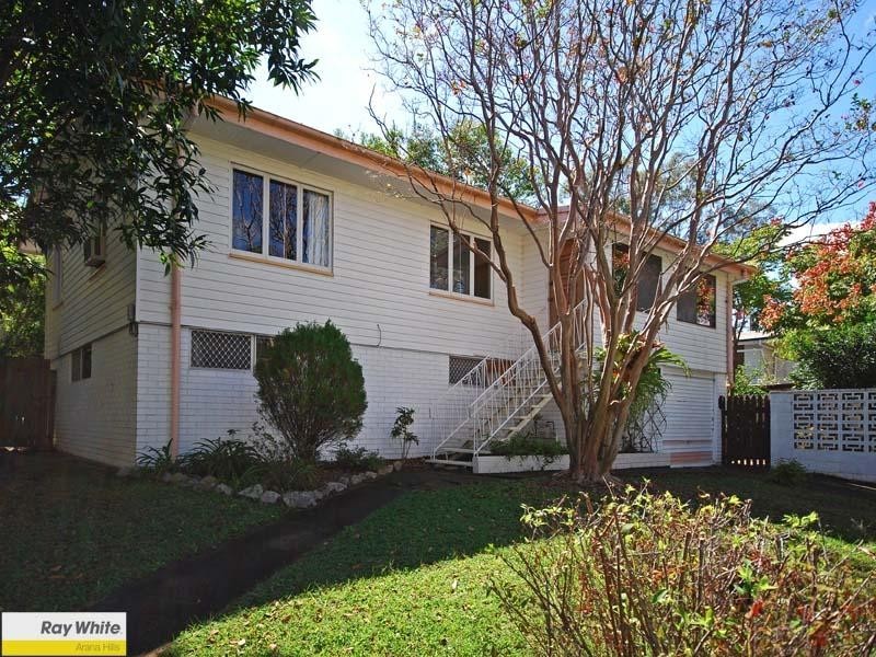 4 Menangle Avenue, Arana Hills QLD 4054