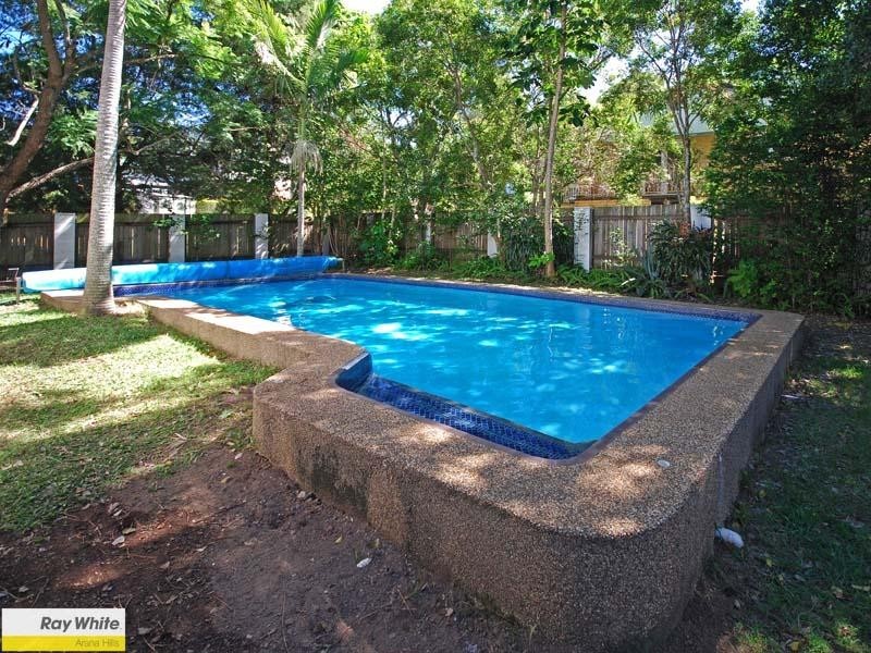 4 Menangle Avenue, Arana Hills QLD 4054