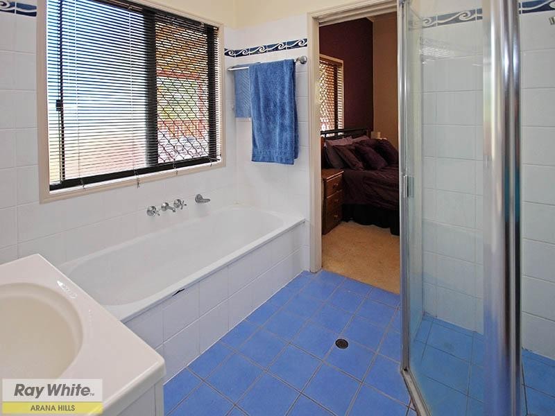 27 Caesar Road, Ferny Hills QLD 4055