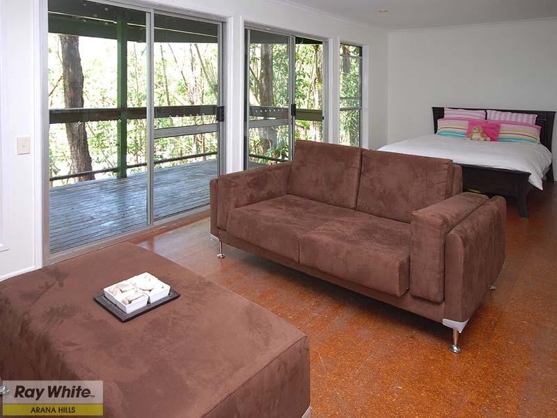 20 Caesar Road, Ferny Hills QLD 4055