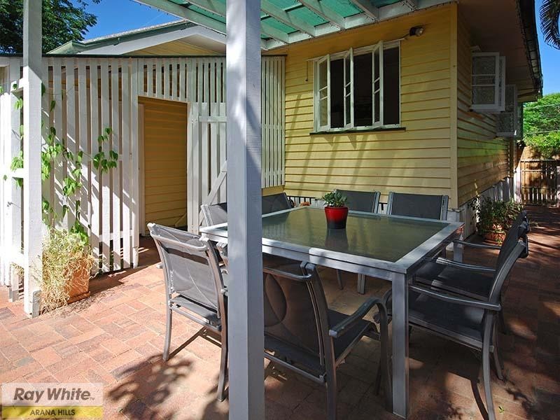 18 Ellworthy Street, Mitchelton QLD 4053