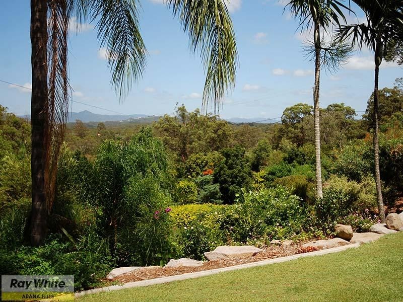 1 Kestrel Court, Warner QLD 4500