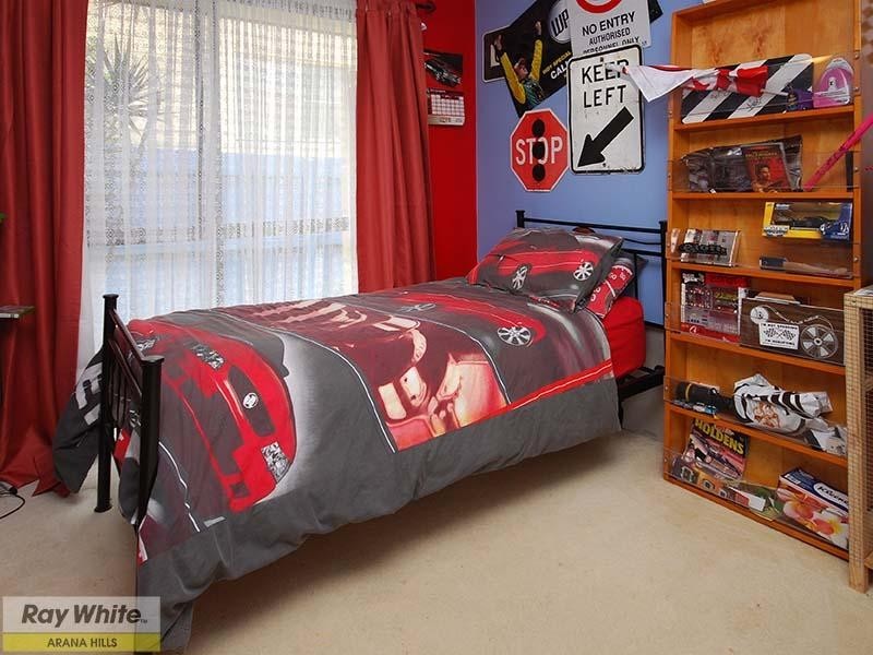 6 Candella Court, Eatons Hill QLD 4037