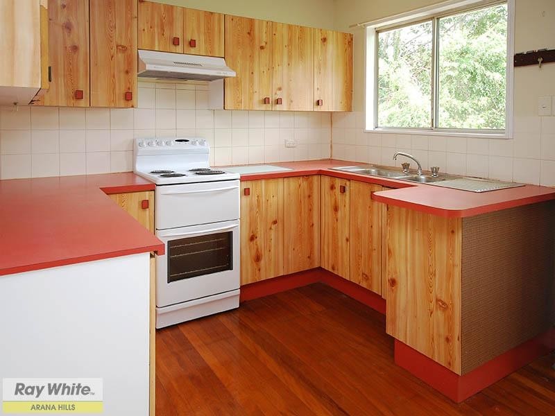 1123 South Pine Road, Arana Hills QLD 4054