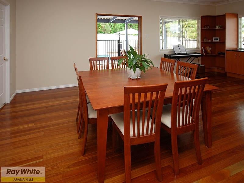28 Woodtop Court, Ferny Hills QLD 4055