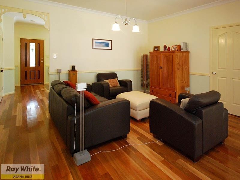 6 Woodtop Court, Ferny Hills QLD 4055