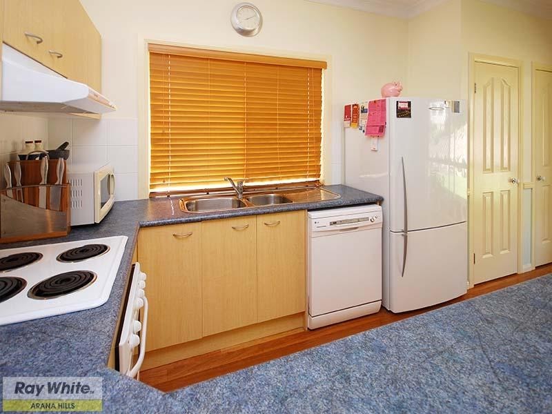 6 Woodtop Court, Ferny Hills QLD 4055