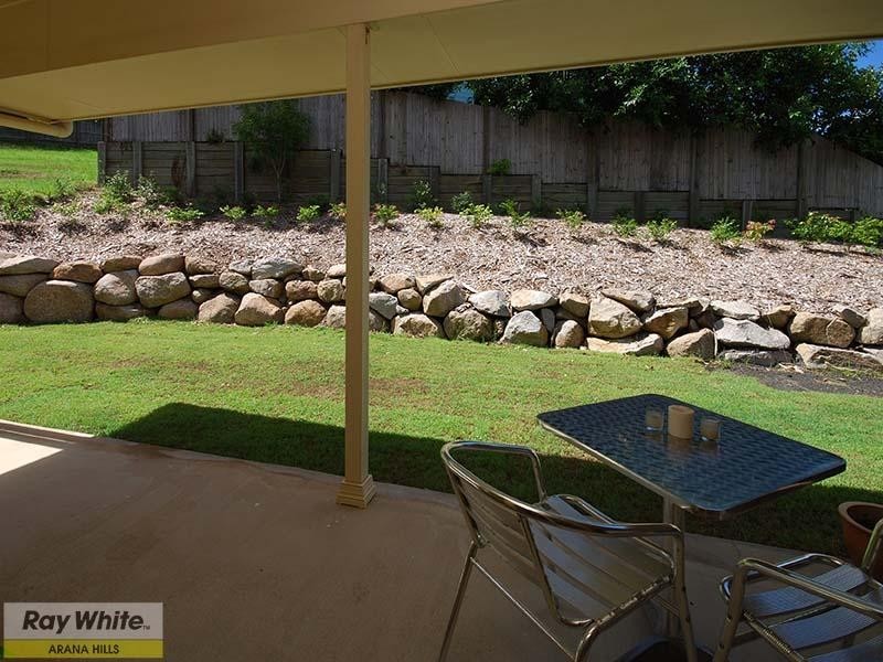 6 Woodtop Court, Ferny Hills QLD 4055