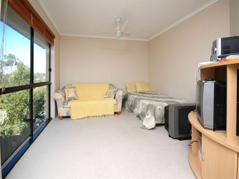 32 Carolyn Place, Ferny Grove QLD 4055