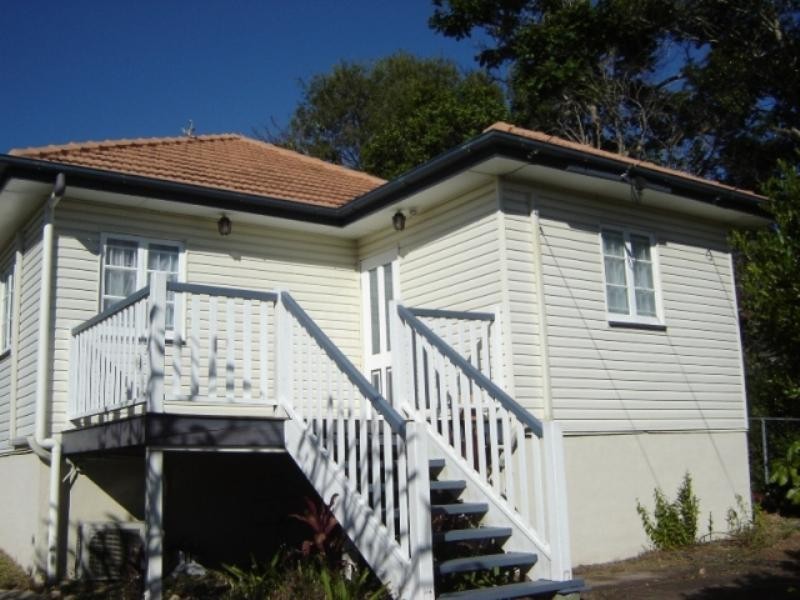 8 Hudson Avenue, Mitchelton QLD 4053