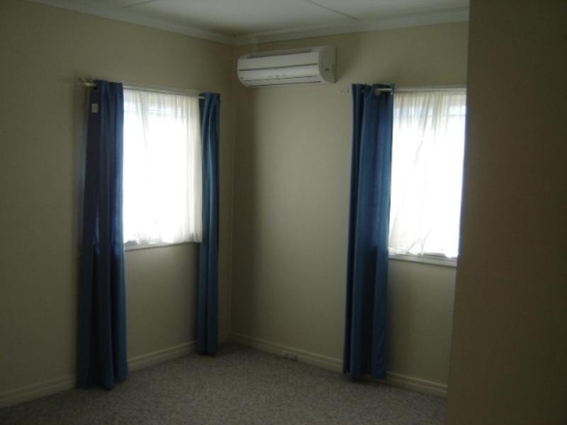 8 Hudson Avenue, Mitchelton QLD 4053