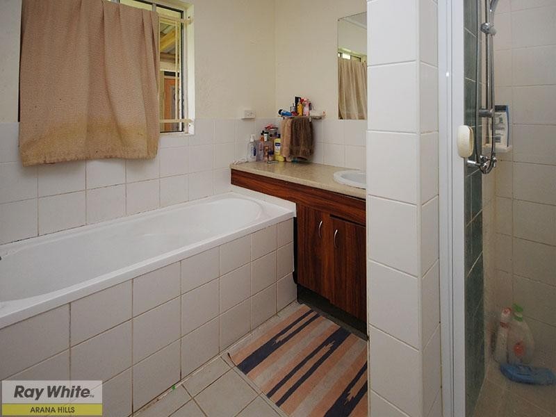 10 Arilpa Crescent, Ferny Hills QLD 4055