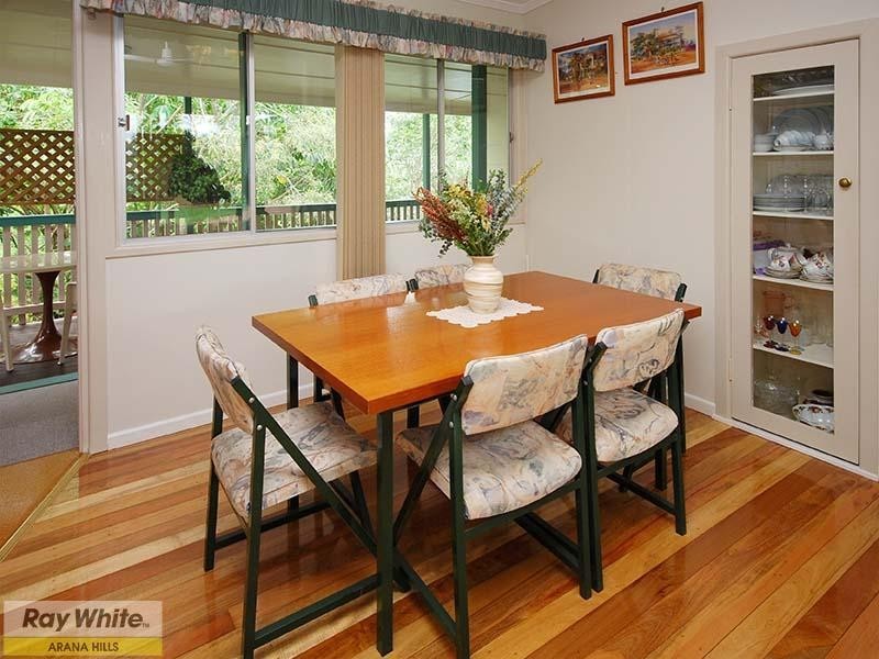 33 Caesar Road, Ferny Hills QLD 4055