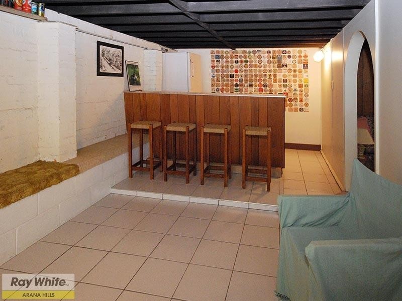 33 Caesar Road, Ferny Hills QLD 4055