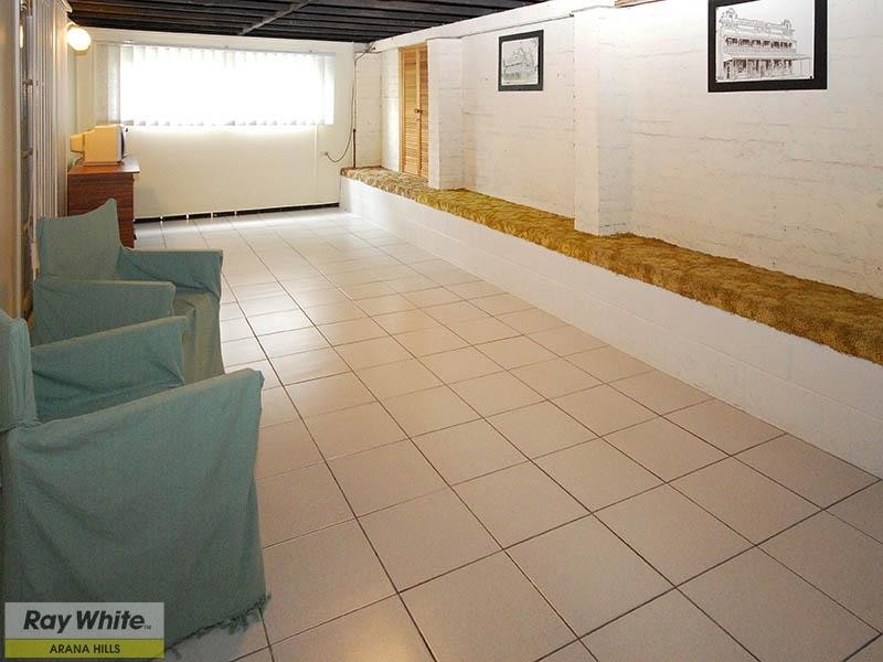 33 Caesar Road, Ferny Hills QLD 4055