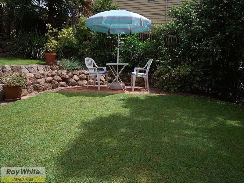 33 Caesar Road, Ferny Hills QLD 4055
