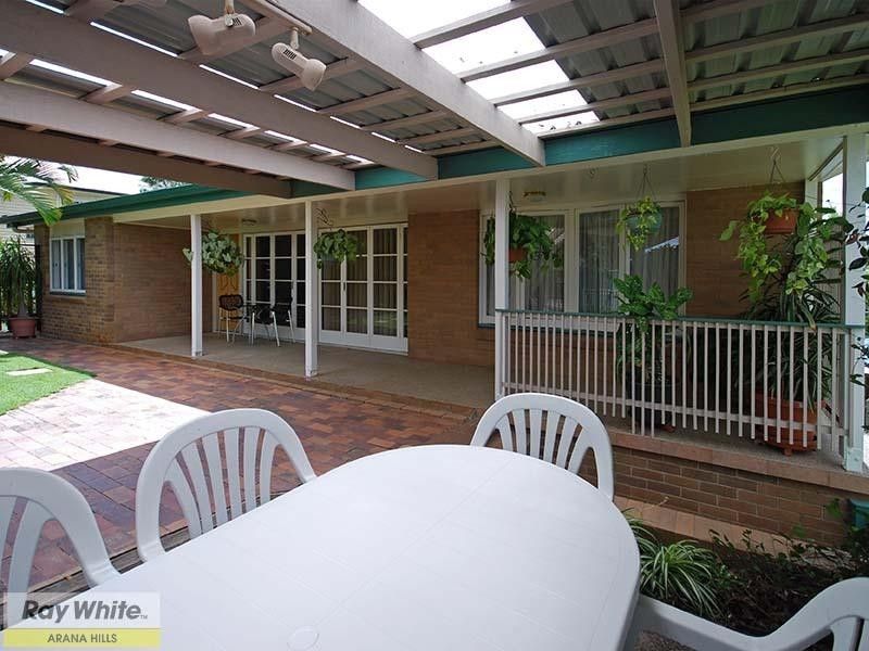 33 Caesar Road, Ferny Hills QLD 4055