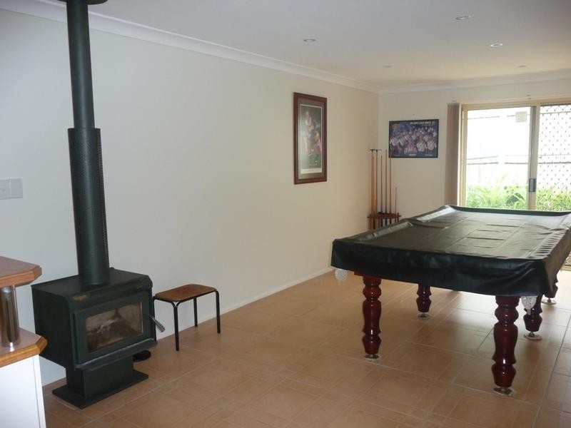 1 Falconglen Place, Ferny Grove QLD 4055