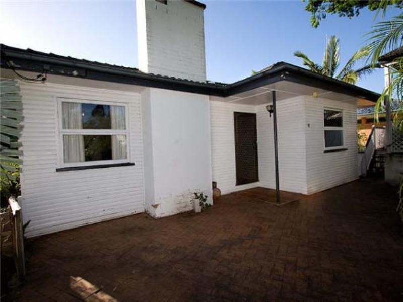 8 Park Road, Arana Hills QLD 4054