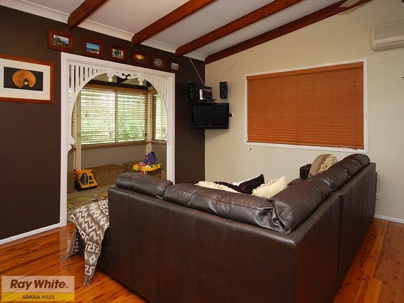 18 Bolong Crescent, Ferny Hills QLD 4055