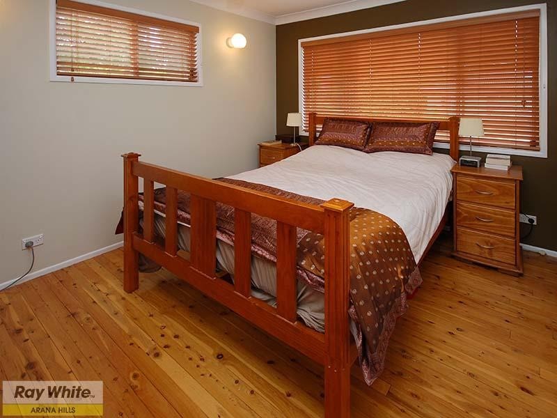 18 Bolong Crescent, Ferny Hills QLD 4055