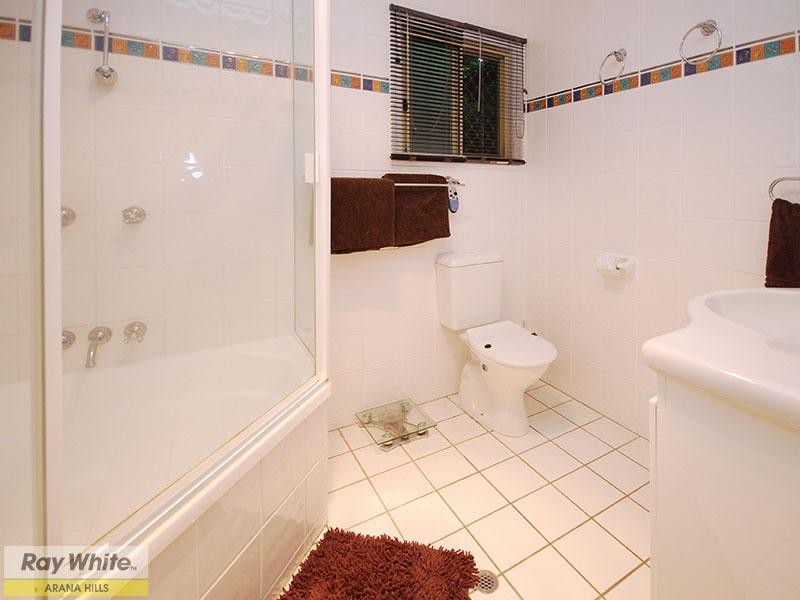 13 Onslow Street, Arana Hills QLD 4054