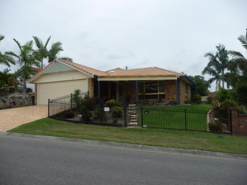 1 Falconglen Place, Ferny Grove QLD 4055