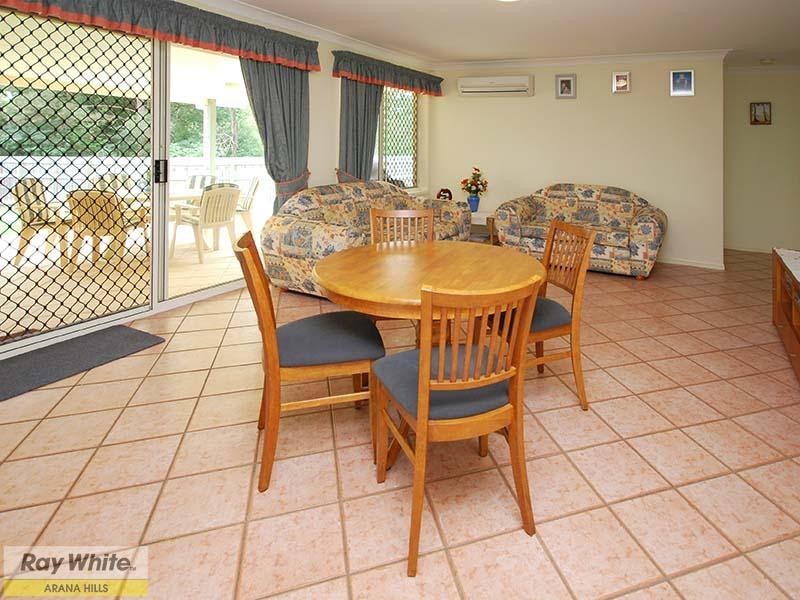 14 Thomas Place, Upper Kedron QLD 4055