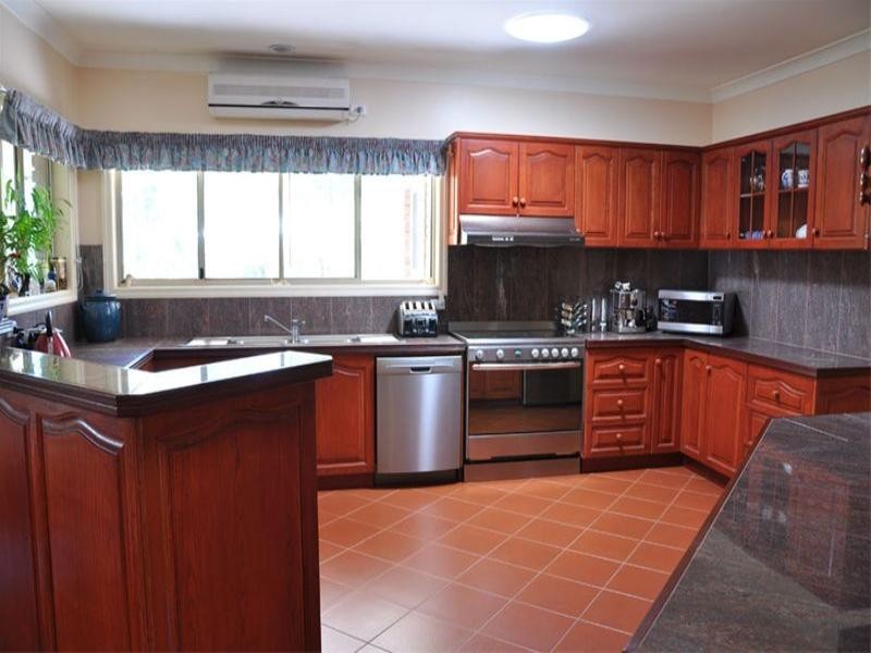 68 Roberts Road, Stanthorpe QLD 4380