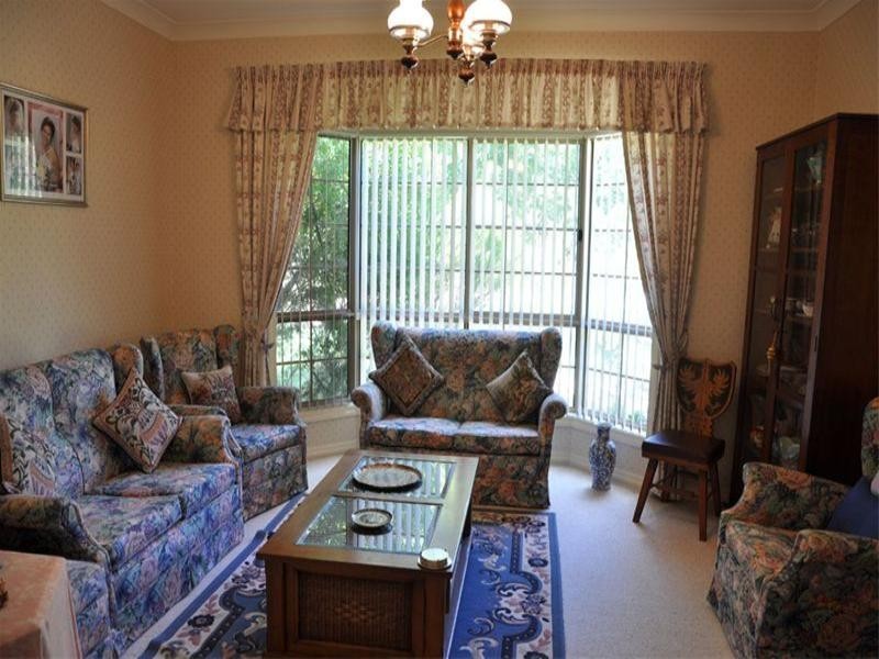 68 Roberts Road, Stanthorpe QLD 4380