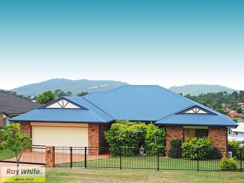 19 Reginald Avenue, Arana Hills QLD 4054