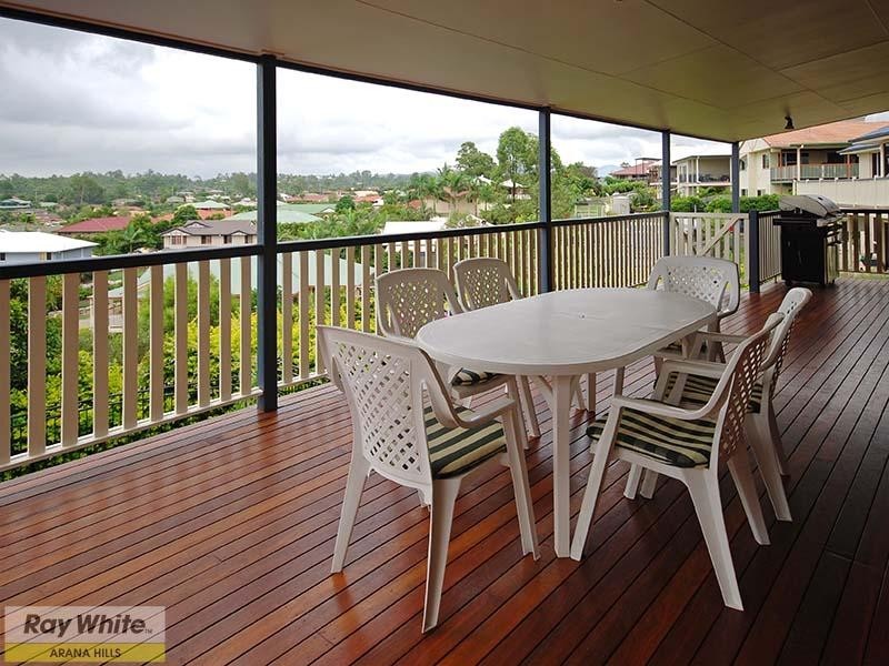 19 Reginald Avenue, Arana Hills QLD 4054