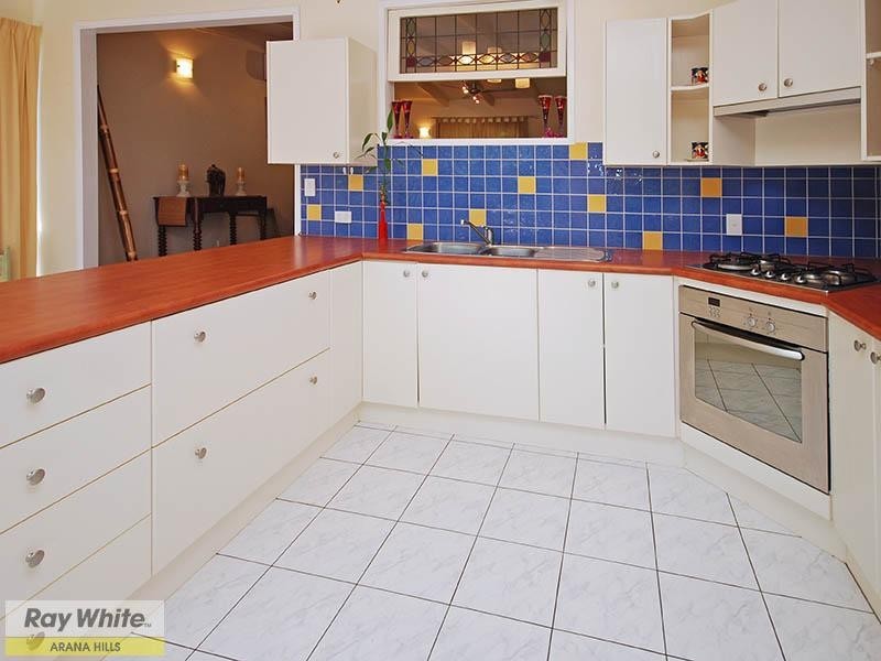 7 Wingara Grove, Ferny Hills QLD 4055