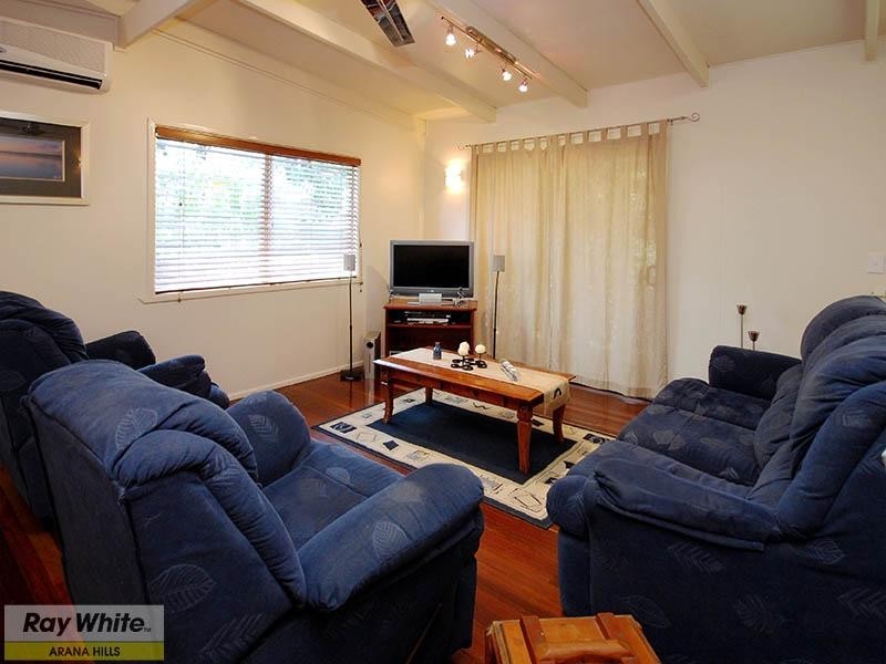 7 Wingara Grove, Ferny Hills QLD 4055