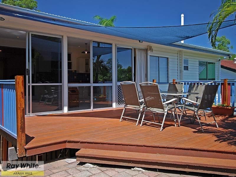 7 Wingara Grove, Ferny Hills QLD 4055