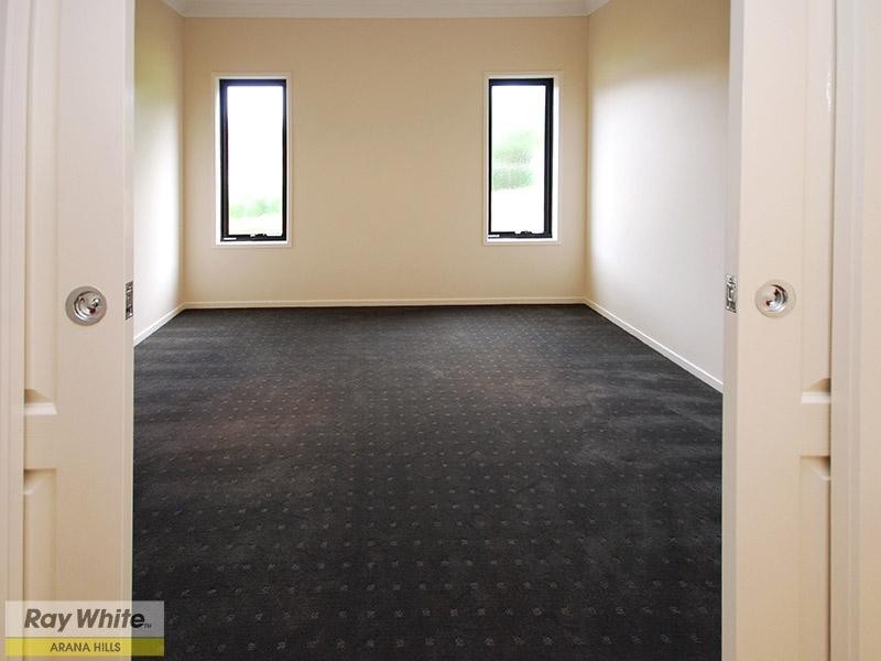 52 Nicholson Street, Mitchelton QLD 4053