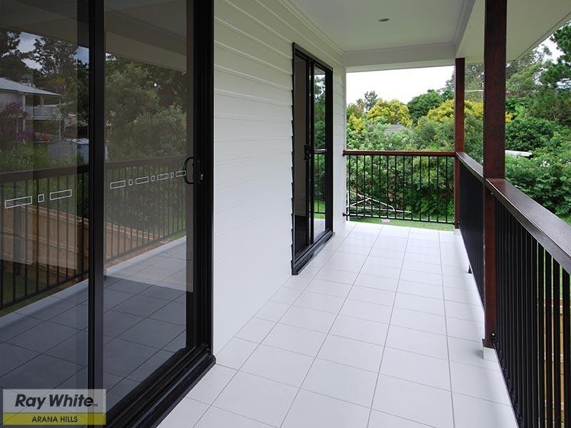 52 Nicholson Street, Mitchelton QLD 4053