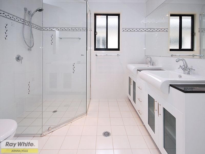 52 Nicholson Street, Mitchelton QLD 4053