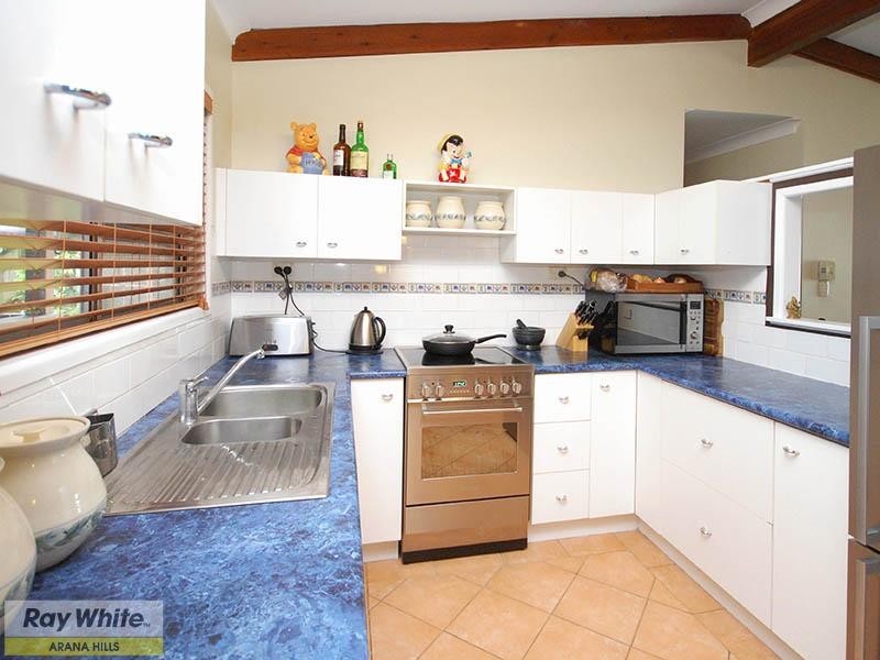 18 Bolong Crescent, Ferny Hills QLD 4055