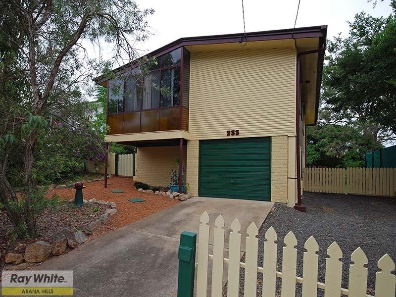 233 Appleby Road, Stafford Heights QLD 4053