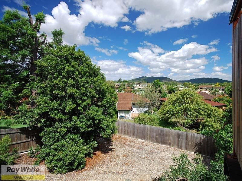 105 Patricks Road, Arana Hills QLD 4054