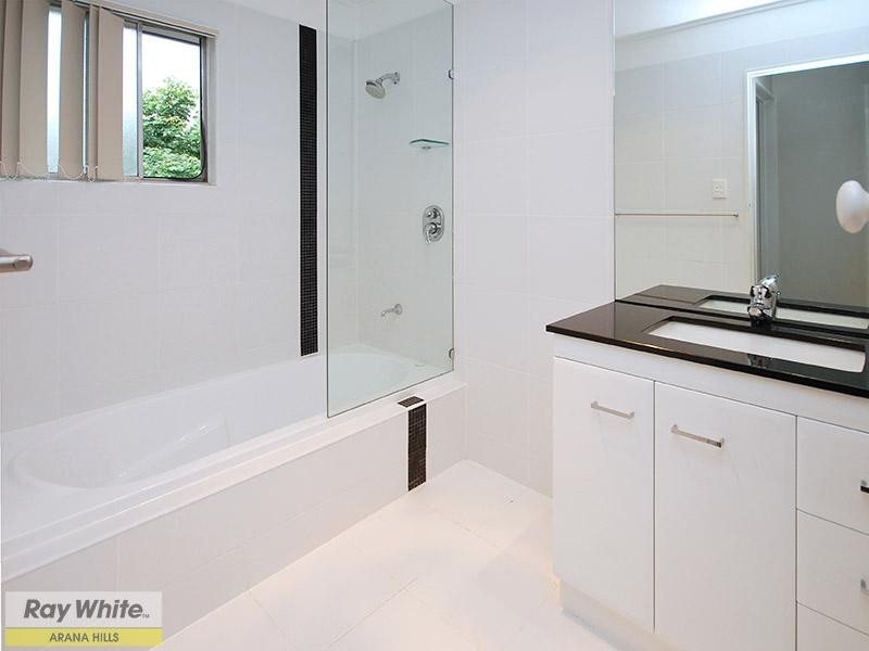 1123 South Pine Road, Arana Hills QLD 4054