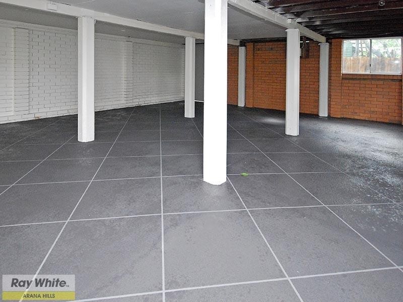 1123 South Pine Road, Arana Hills QLD 4054